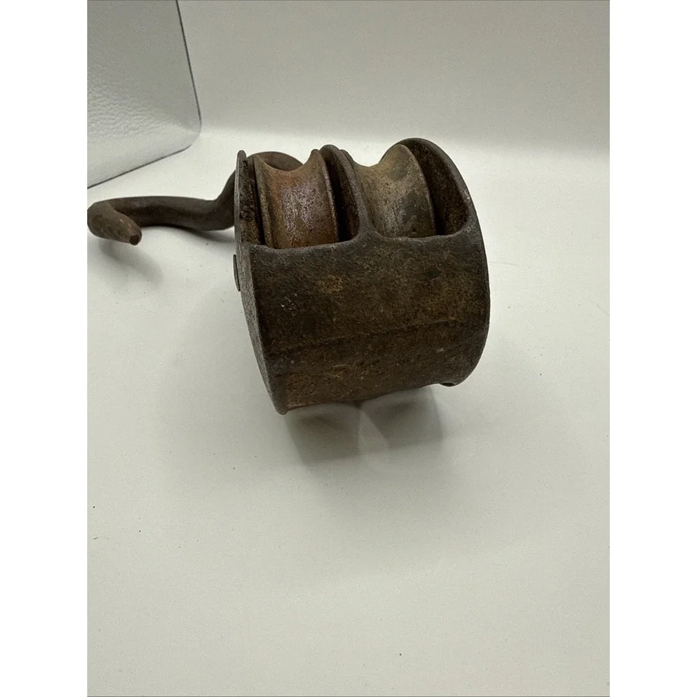 Antique‎ Iron Double Pulley W Large Hook Rustic Farmhouse Decor Authentic